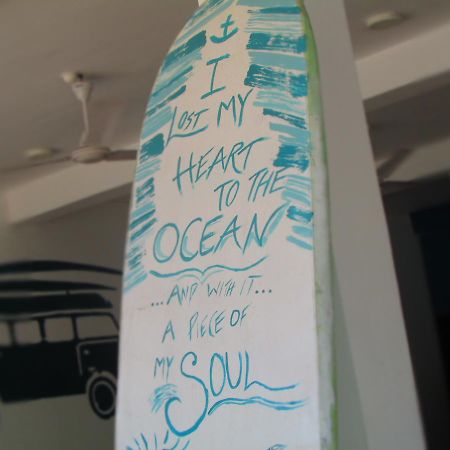 Soul Surfer - Weligamaホステル エクステリア 写真